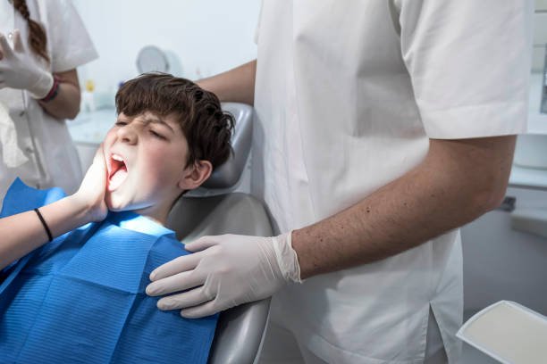 Best Broken or Cracked Tooth Emergency Dentist in Cienegas Terrace, TX
